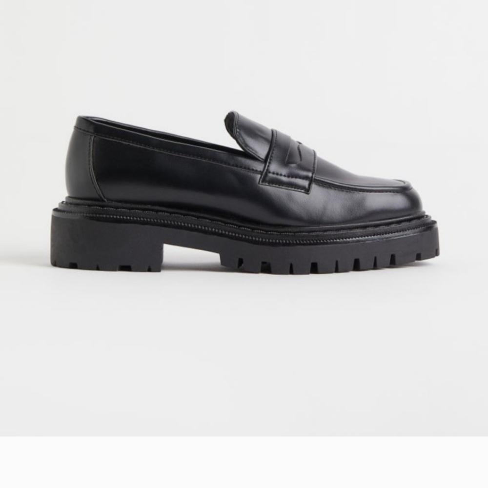 Chunky black loafers H&M sz 7 - Picture 2 of 8
